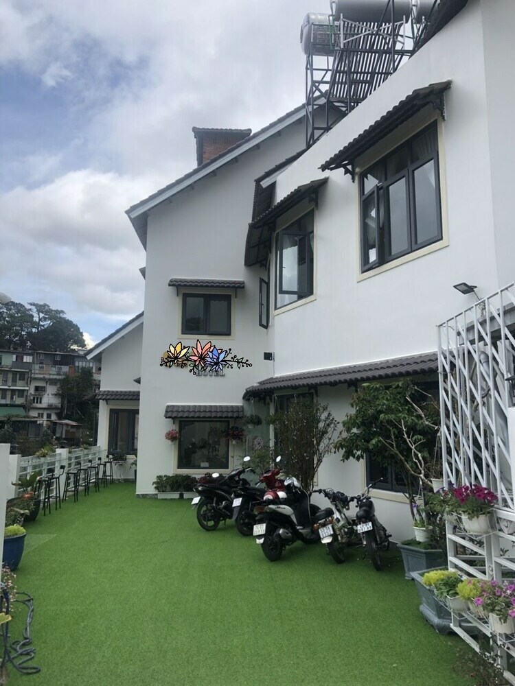 Bed & Breakfast Gerbera Hotel Da Lat
