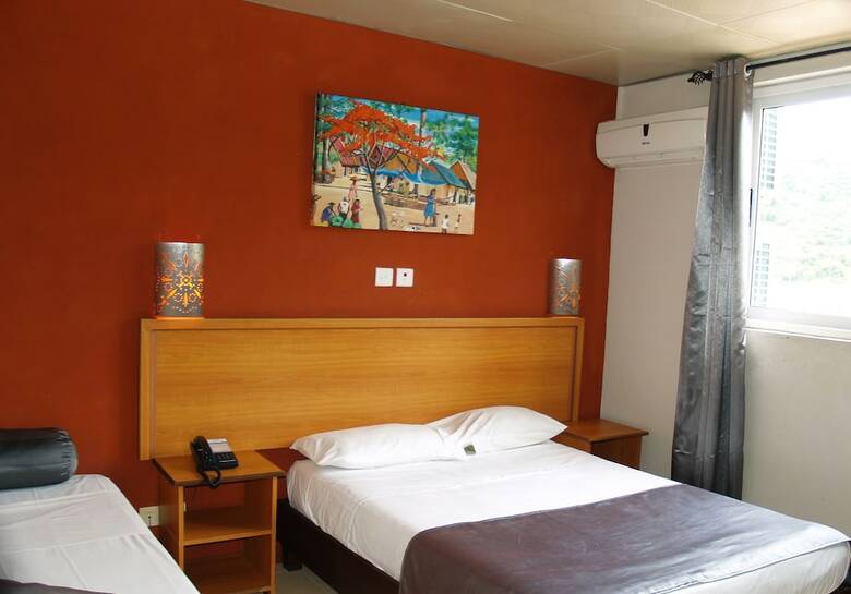 Champ de Mars Hotel