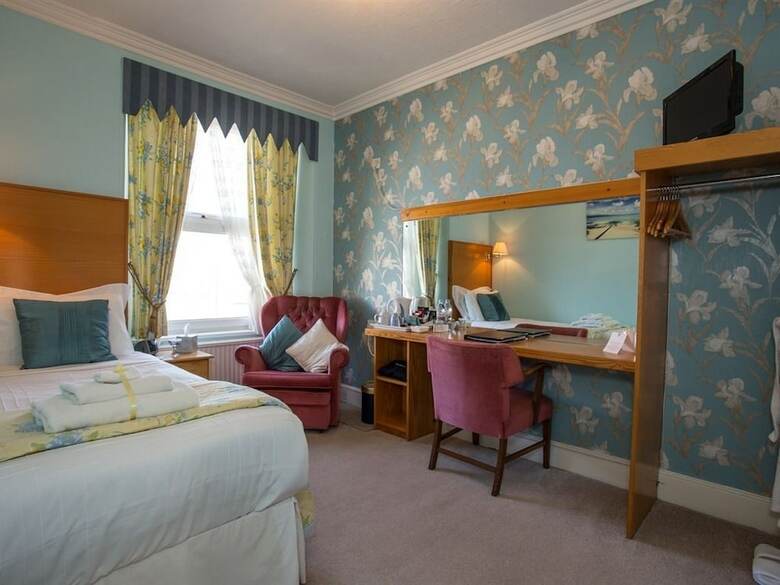 Hotel The Briars Guesthouse