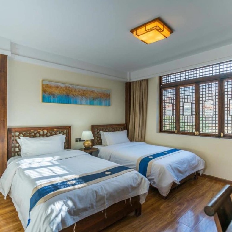 Floral Hotel Limaroonthai Shuhe