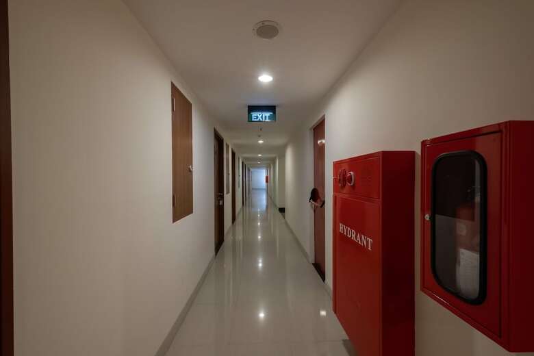 Hostal Oyo 2245 Apartment Grand Kamala Lagoon
