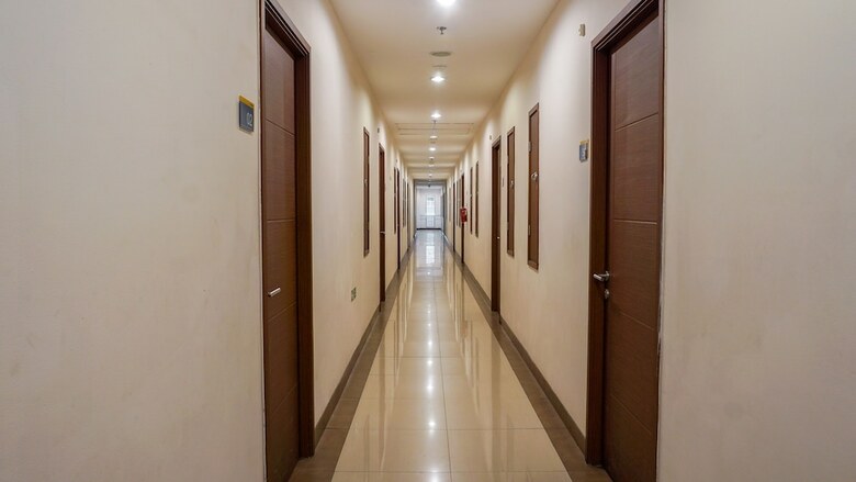 Hotel Capital O 2218 Sudirman Suites