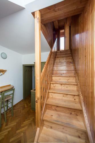 Apartment House Berghi I