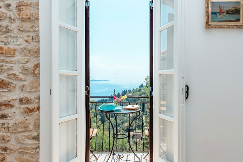 Apartamentos Nausica House