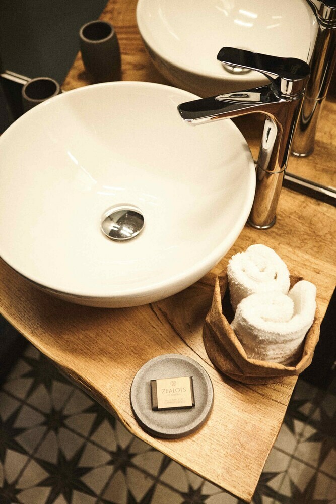 Hotel Art Pantheon Suites In Plaka