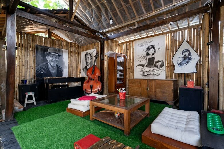 Hostal Oyo 2393 Omahe Nawung