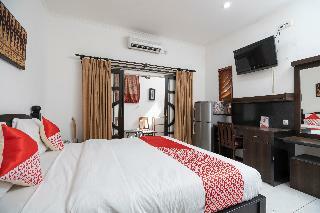 Hostal Oyo 2417 Panen House
