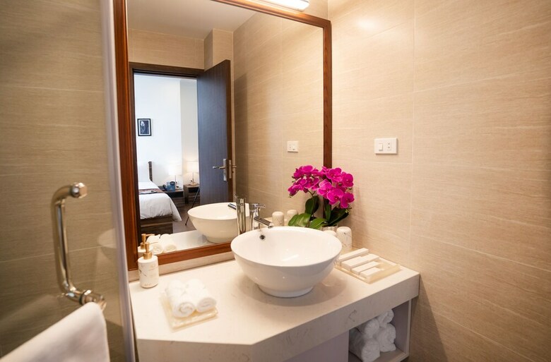 Hotel Capital O 939 Sen Hidden Charm