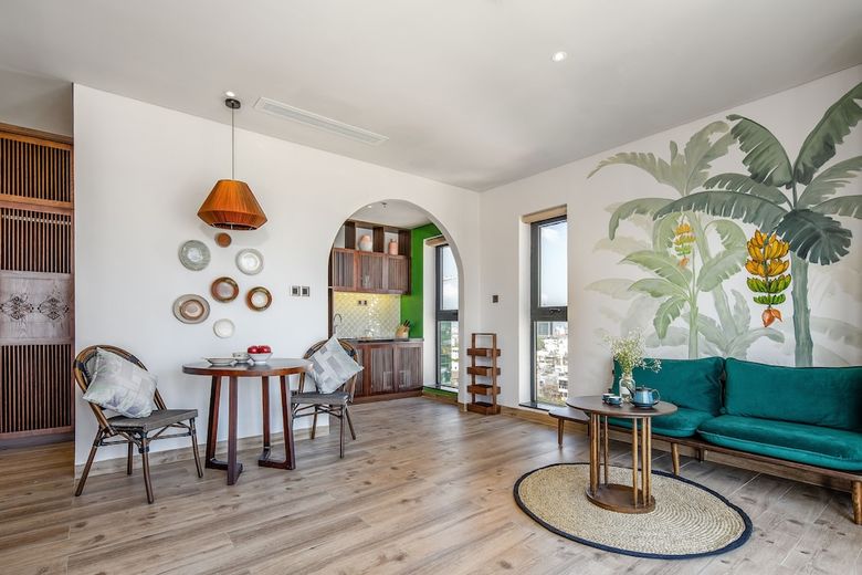 Seahorse Office And Hotel