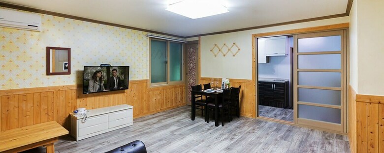Suncheonman Jeongmun Pension