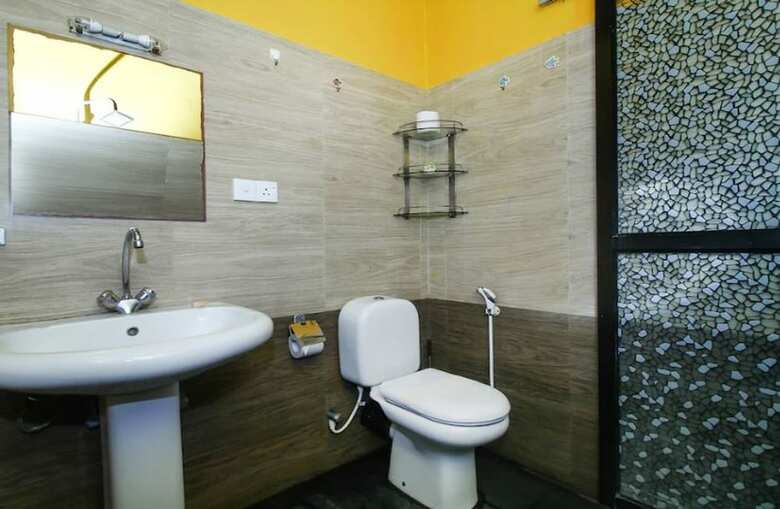 Hotel Oyo 497 Prince Residence