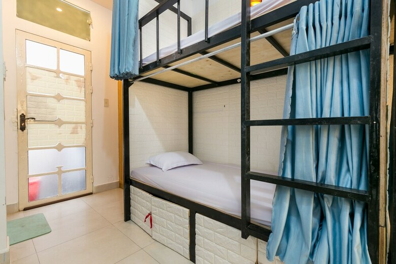 Hostal Oyo 760 Ceo House Homestay - Hostel