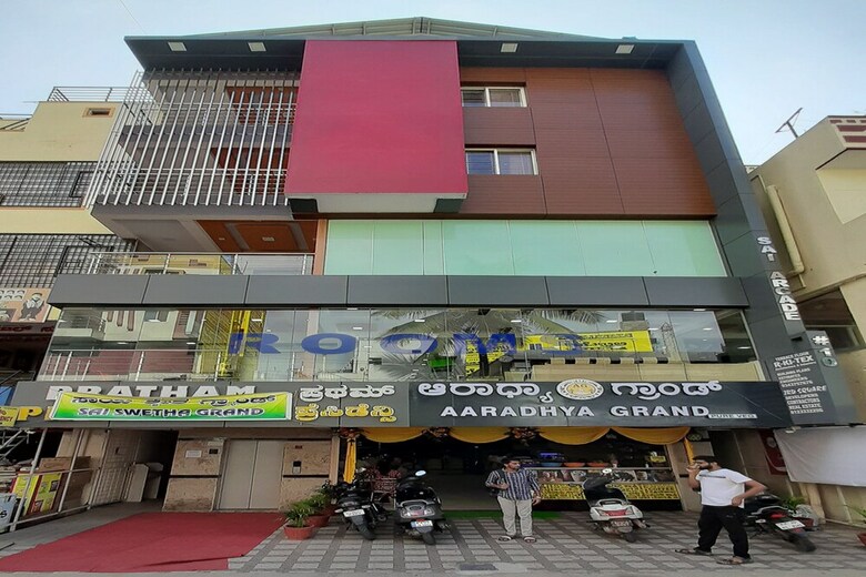 Hotel Transit Inn Airport Transit Stay
