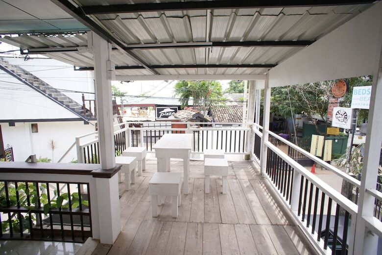 Oyo 528 Hotel 99