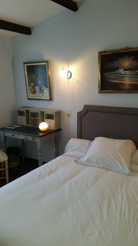 Bed & Breakfast Chambres Elisa & Etienne