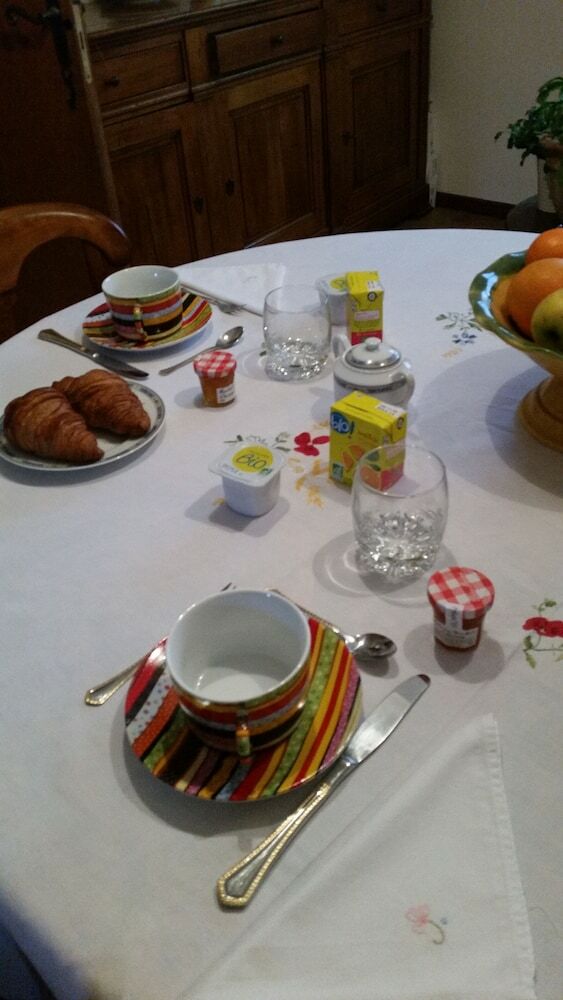 Bed & Breakfast Chambres Elisa & Etienne