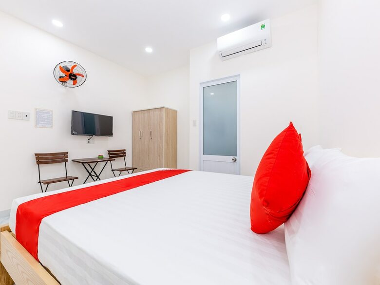 Hotel Oyo 808 Hoang Lan