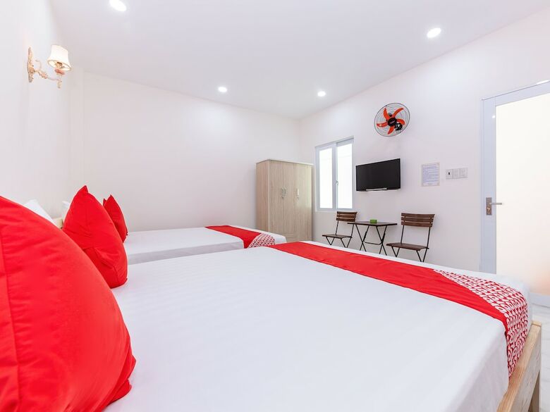Hotel Oyo 808 Hoang Lan