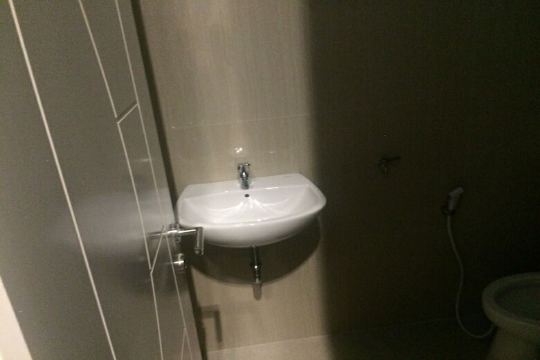 Hostal Oyo 2509 Central District Residence