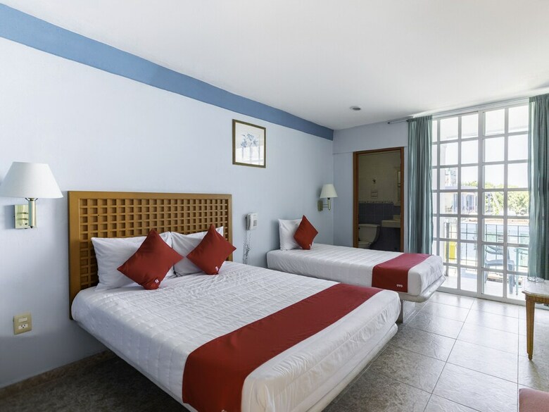 Oyo Hotel Gandhi
