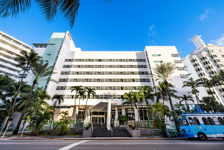 Hotel Riu Plaza Miami Beach