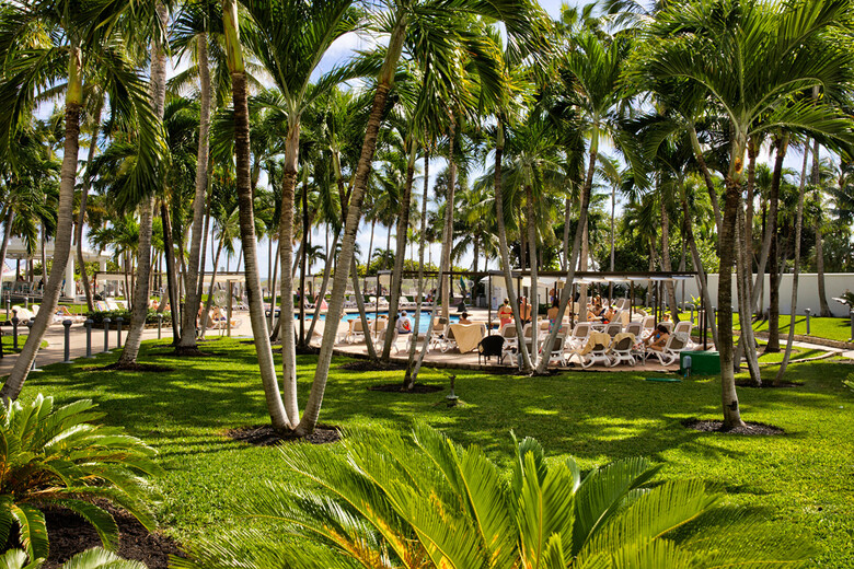 Hotel Riu Plaza Miami Beach