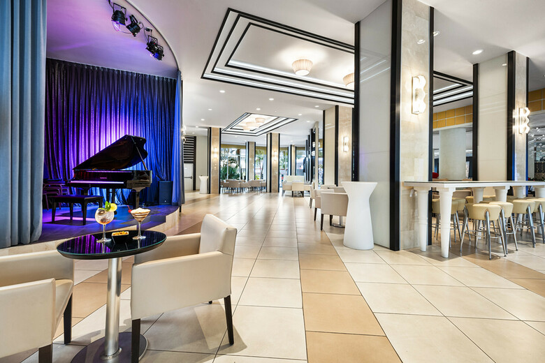 Hotel Riu Plaza Miami Beach
