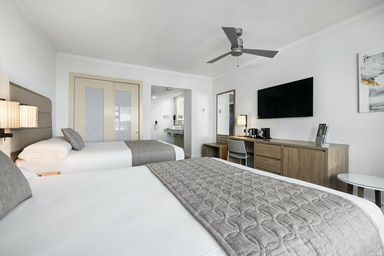 Hotel Riu Plaza Miami Beach
