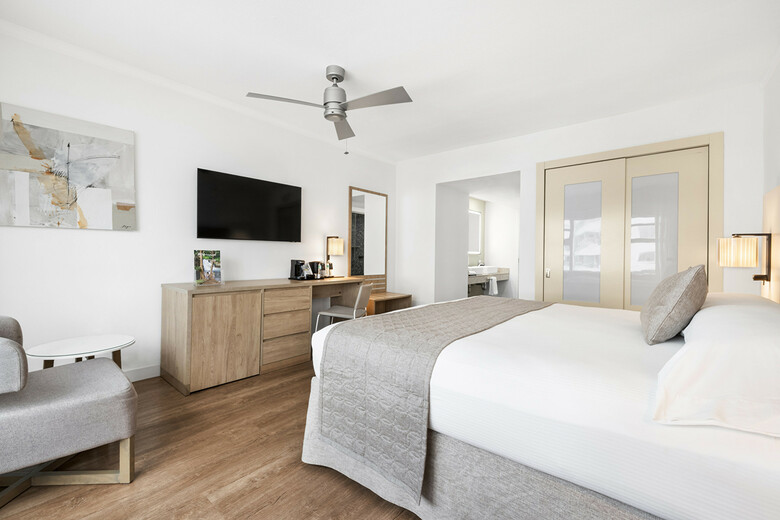 Hotel Riu Plaza Miami Beach