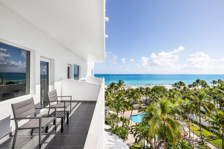 Hotel Riu Plaza Miami Beach