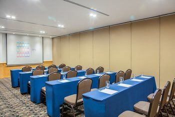 Fiesta Inn Monterrey La Fe Hotel