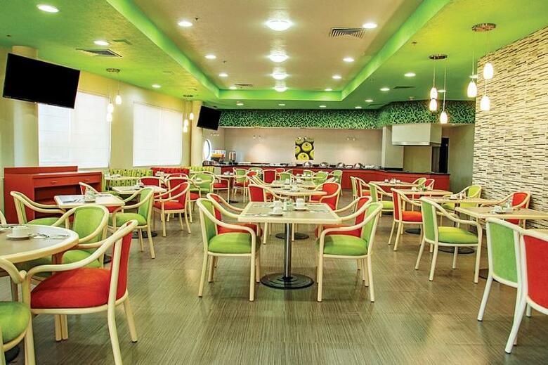 Hotel Fiesta Inn Monterrey Norte