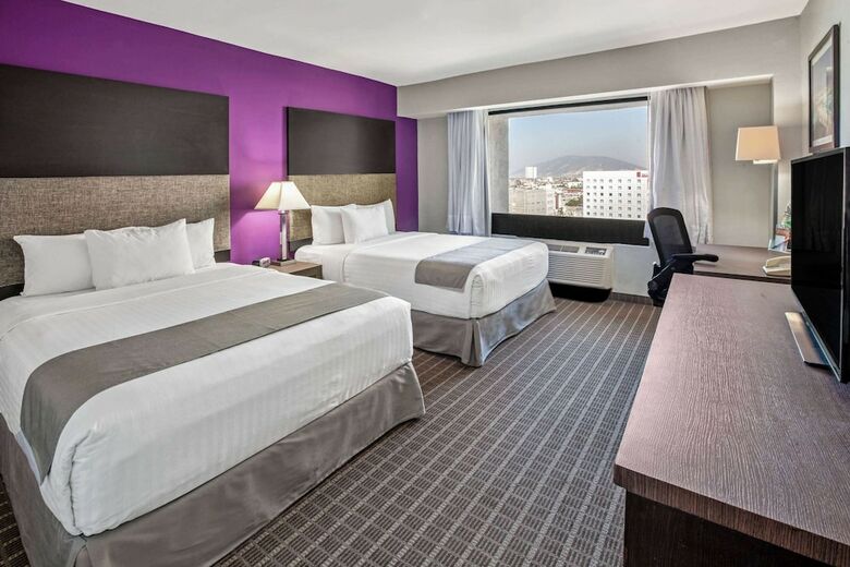 Hotel Fiesta Inn Monterrey Norte