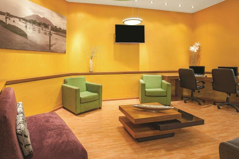 Hotel Fiesta Inn Monterrey Norte