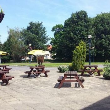 Ravensdene Lodge Hotel