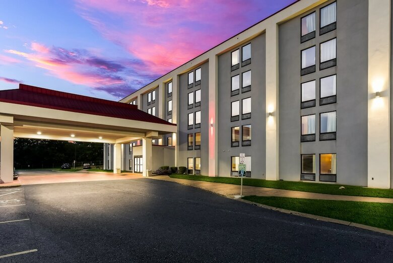 Hotel Comfort Inn Music City