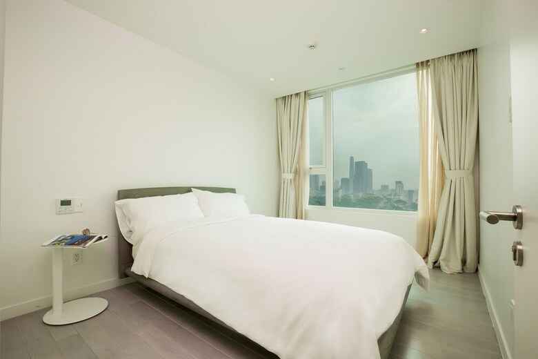 Apartamentos M Suites By S Home