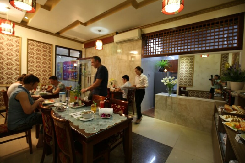 Aquarius Grand Hotel