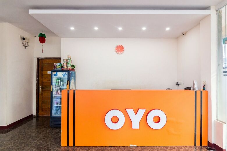 Oyo 1671 D-one Hotel