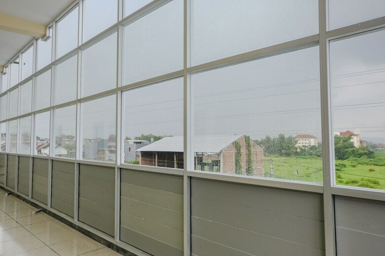 Hostal Oyo 1468 Sm House