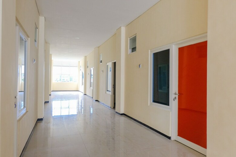 Hostal Oyo 1468 Sm House