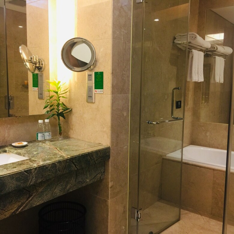 Shenzhen L.gem Hotel