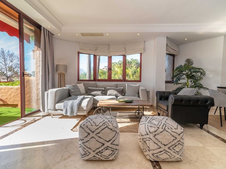 Apartamentos La Alzambra Duplex Penthouse Sea Views