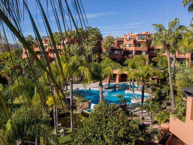 Apartamentos La Alzambra Duplex Penthouse Sea Views