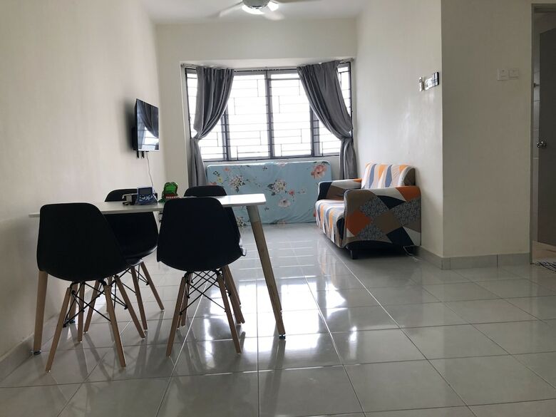 Apartamentos Cozy Homestay At Main Place