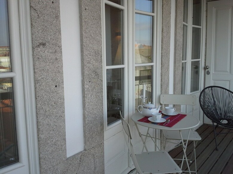 Apartamentos Live Porto & Douro - Duque Loul� IV