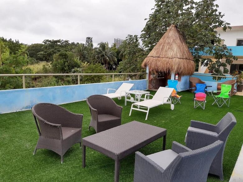 Hotel Suites Aeropuerto 24/7