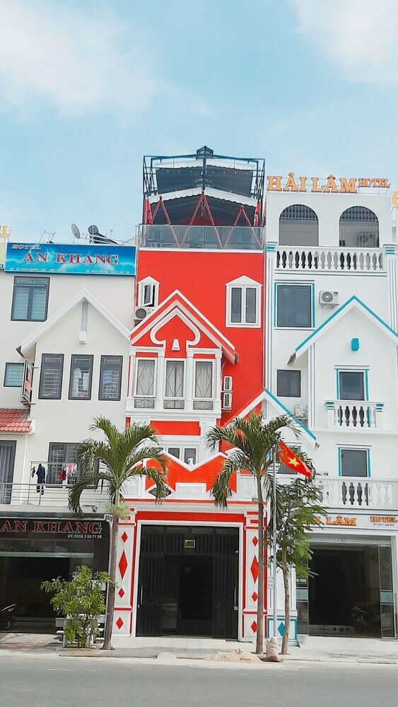 Hostal Ba Sao Hotel - Hostel