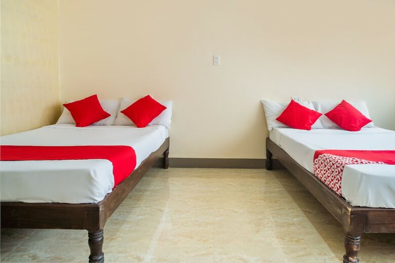 Hotel Pvc Arrs Tourist Inn