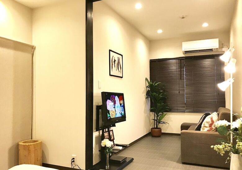 Osaka Premium House